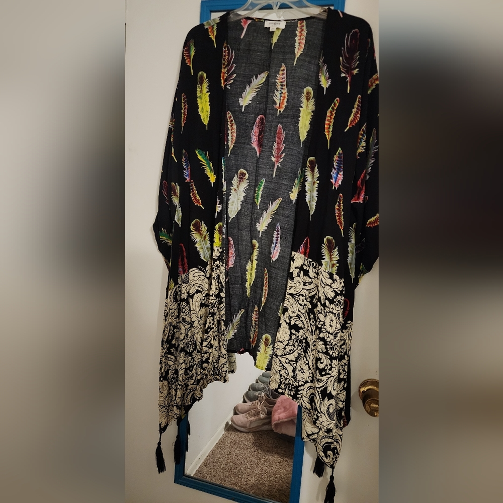 Umgee Feather Shrug